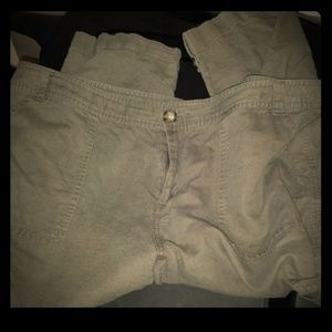 Banana Republic cargo capri pants size 14